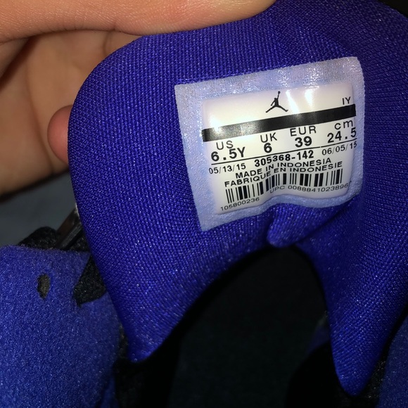 COPY - Jordan 8 retro three peat - Picture 8 of 9